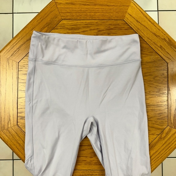 *FABLETICS* Lt. Purple Activewear Gym Leggings Size Large - Picture 2 of 9